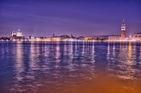  Panorama de nuit , de Santa Maria delle Salute au Palais des Doges