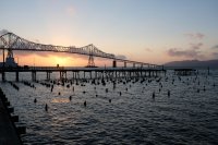  Coucher de soleil sur le pont Astoria-Megler qui traverse l'embouchure de la Columbia (Astoria)
